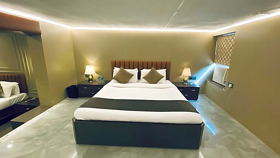 Gulf Hotel Colaba