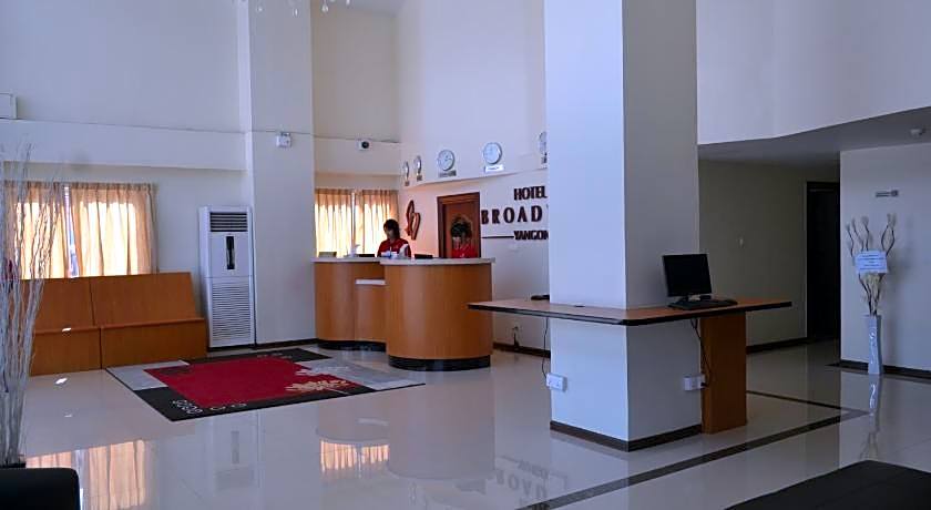 Hotel Broadway Yangon