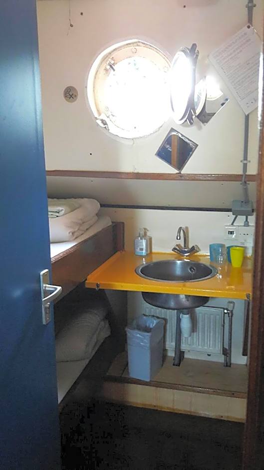 Intersail Hostel - Avontuur