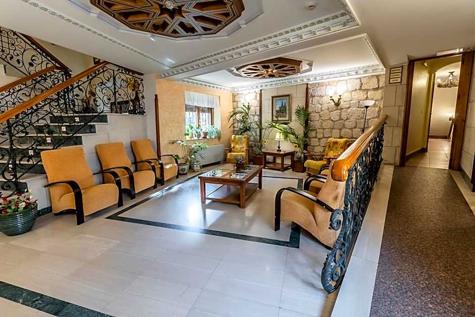 Hotel Santo Domingo de Silos