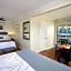Ocean Beach Hotel