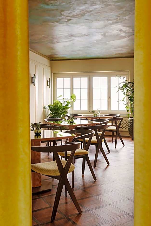 Locke am Platz Zurich