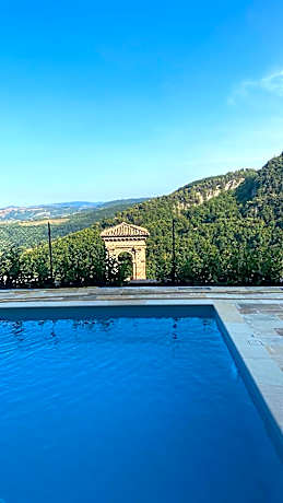 Rocca Contrada Relais 