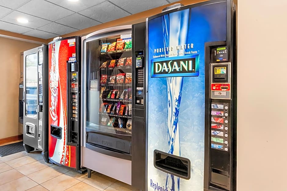 Econo Lodge Woodbridge