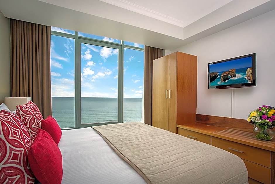 Mantra Legends Hotel