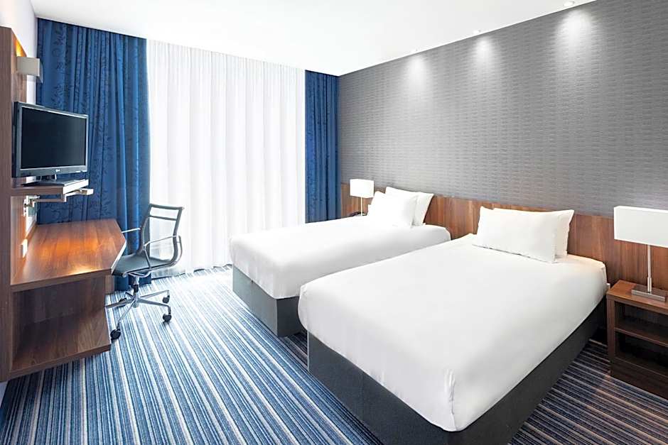 Holiday Inn Express Rotterdam - Central Station By IHG