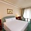 Royal Hotel Carlton