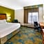 La Quinta by Wyndham Haywood Mall-Near Greenville Downtow