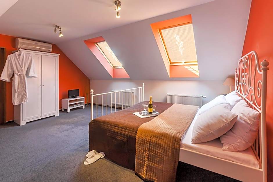 Hotel Augustus Et Otto