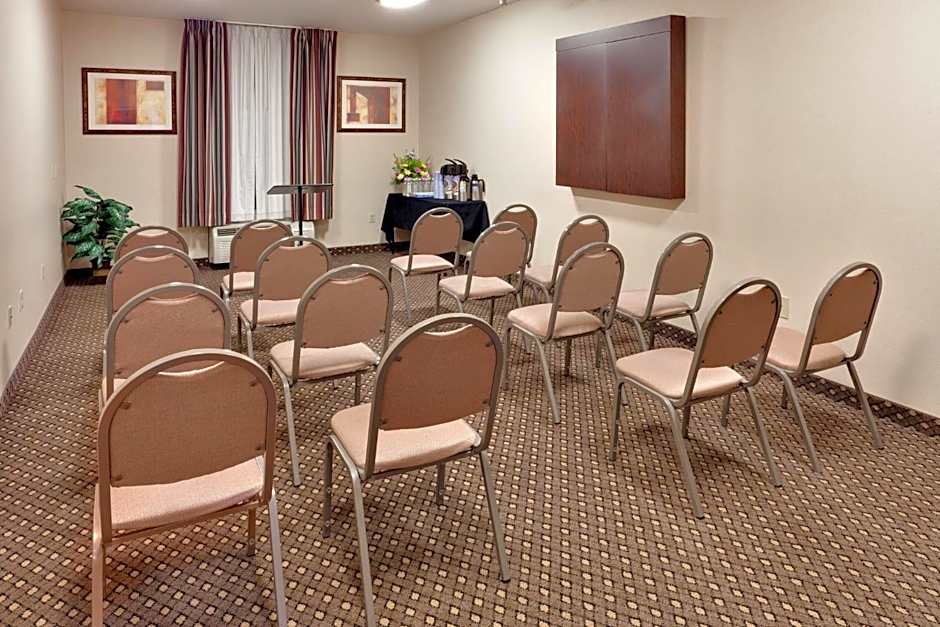 Holiday Inn Express & Suites Chambersburg By IHG