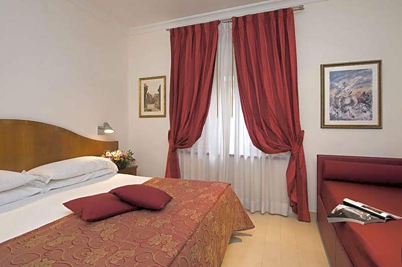 Hotel De Petris