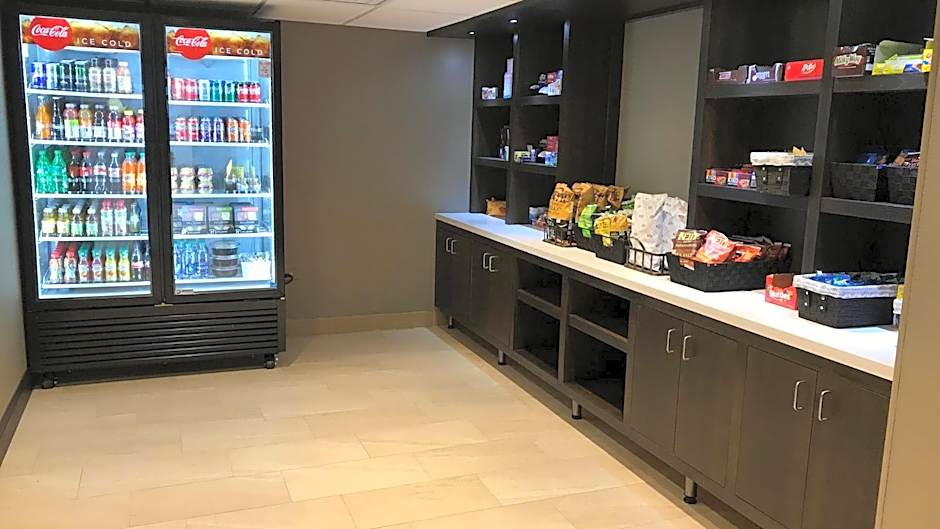 Holiday Inn & Suites Chicago-Carol Stream (Wheaton) By IHG