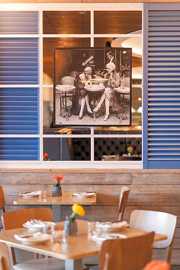 Radisson Red London Heathrow