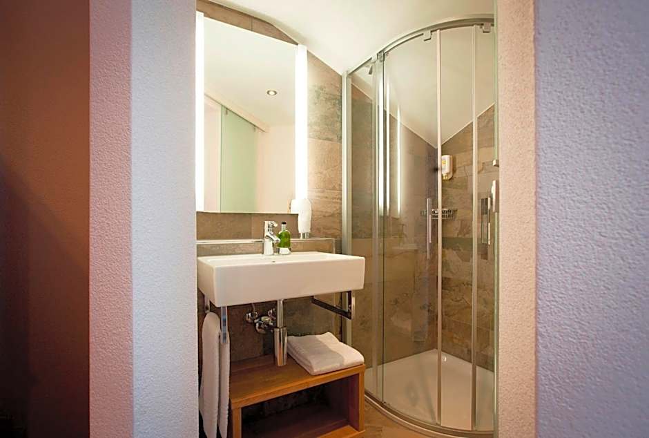 Berghotel Trübsee - Accessible Only by Cable Car