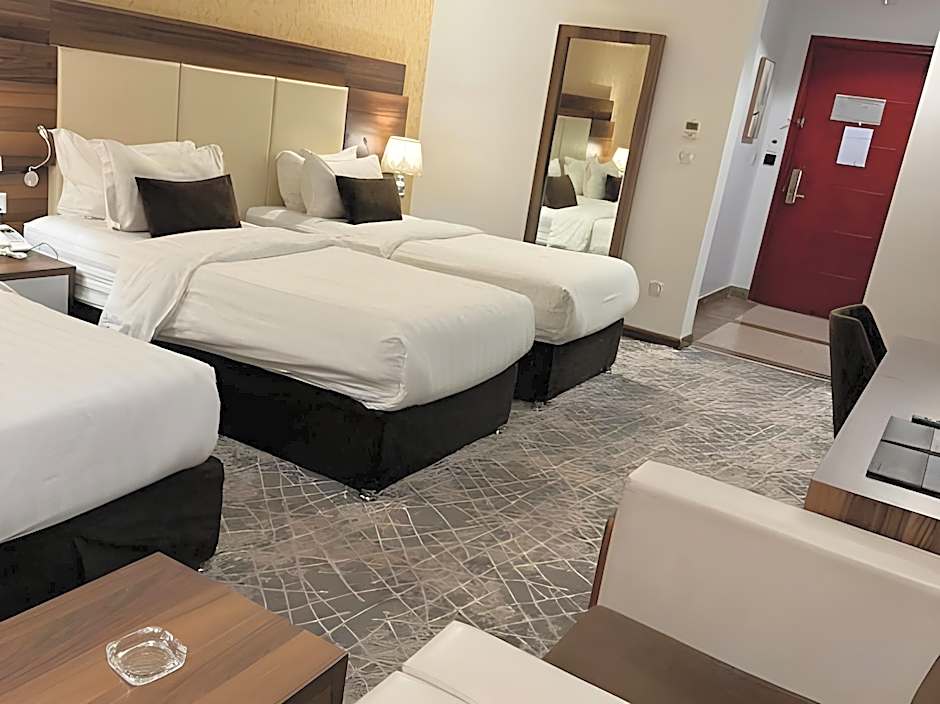 Palette Luxury Mirage Hotel