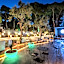 Unique Life Style Hotel