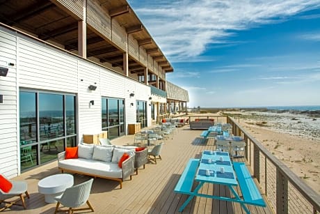 The Lodge at Gulf State Park, A Hilton Hotel