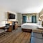 Econo Lodge Inn & Suites Santa Fe South