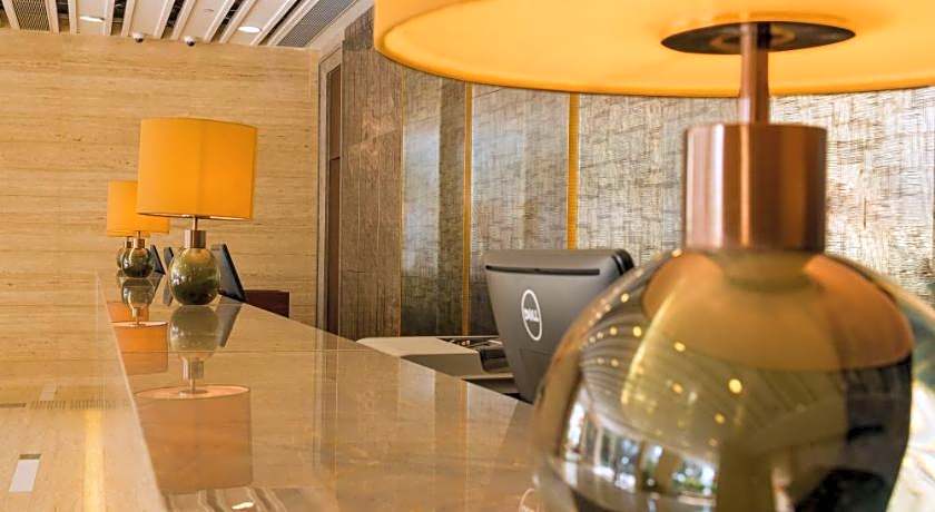 Kowloon Harbourfront Hotel