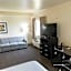 Cobblestone Inn and Suites Sheldon