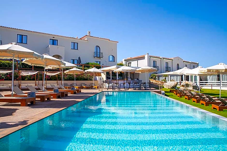 Mangia's Santa Teresa Sardinia, Curio Collection by Hilton