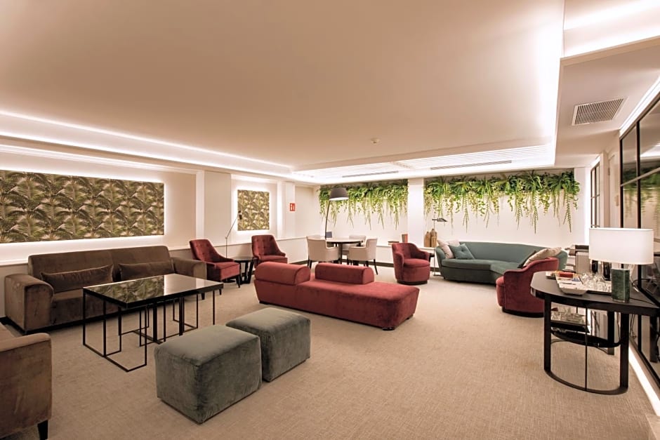 Acacia Suite