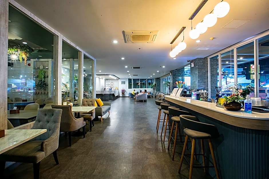 Empress Pattaya Hotel