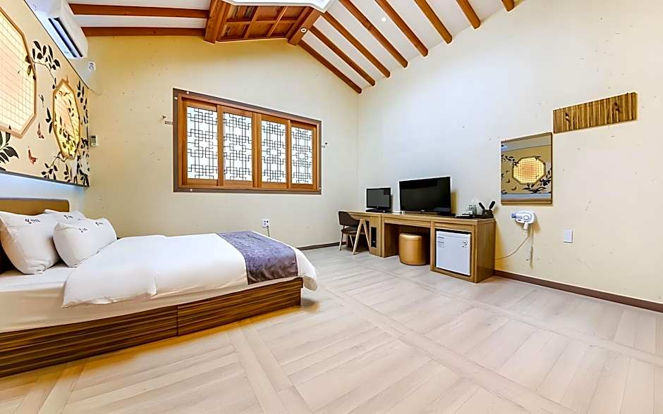 Hanok Hotel Kung