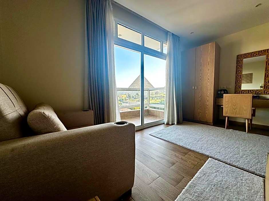 DouDou Pyramids View Hotel