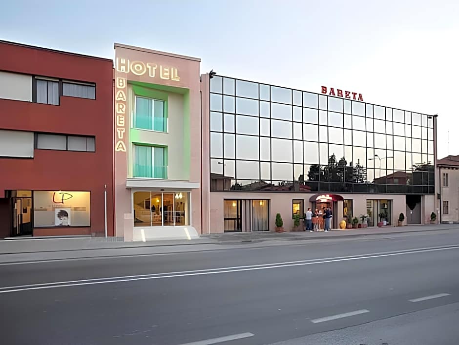 Hotel Bareta