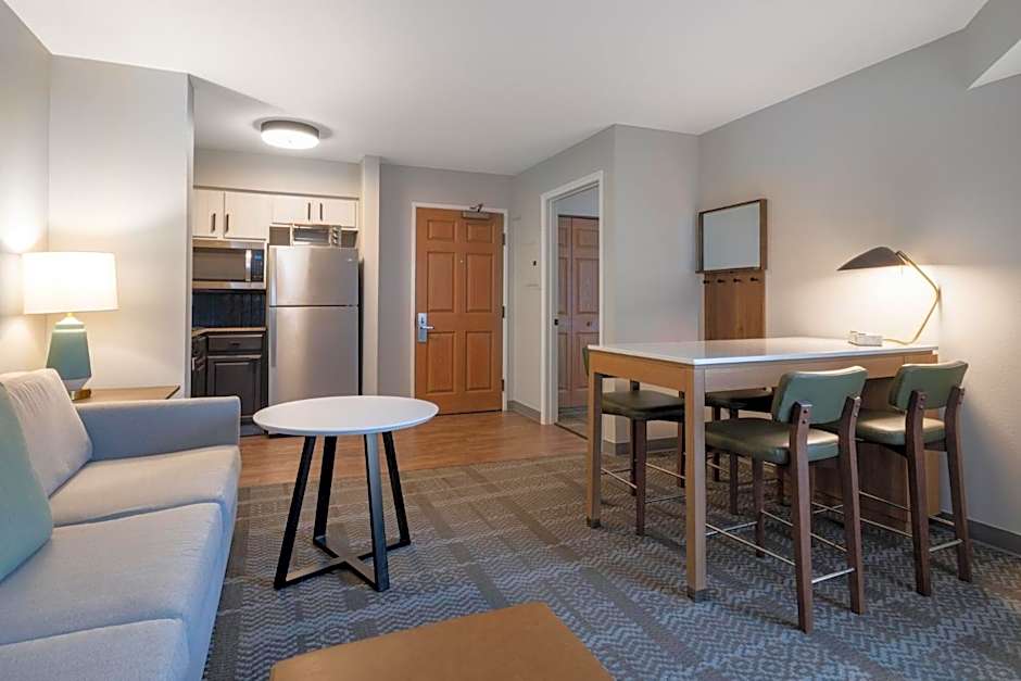 Staybridge Suites Columbus-Dublin By IHG