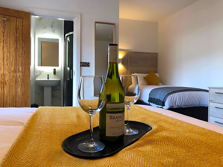 McNaughton Guestrooms