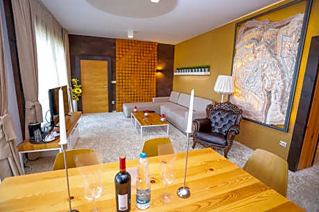 Deluxe House Glavatarski Han