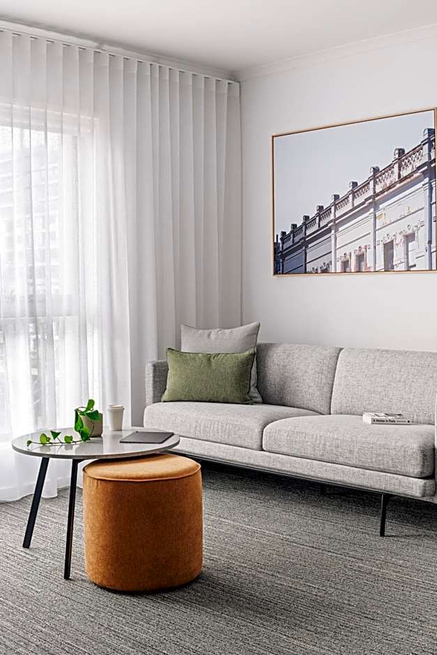 Quest Moonee Valley Hotel