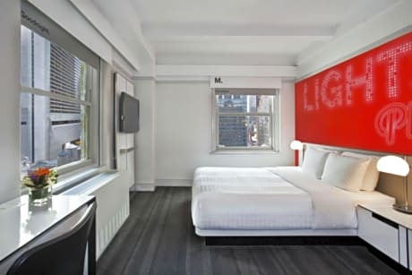 Premium Room with City View