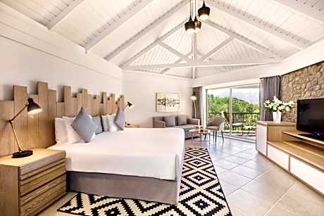 Deluxe, Mountain View, Balcony