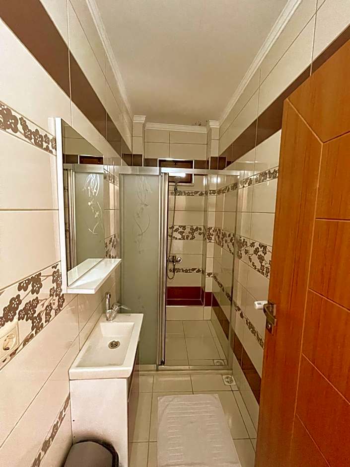 LUSTRA GARDEN SUİTE