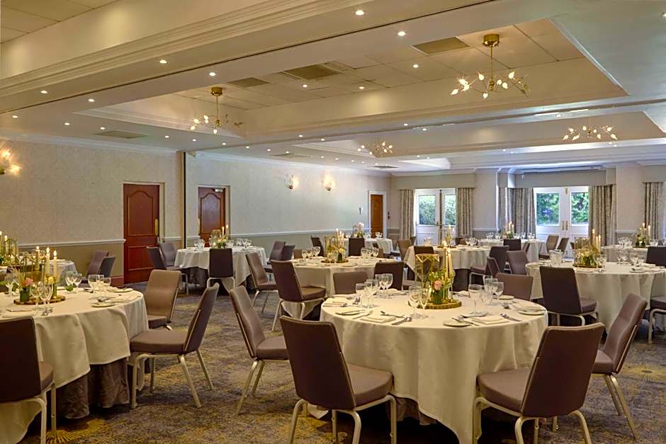 DoubleTree by Hilton St. Anne's Manor