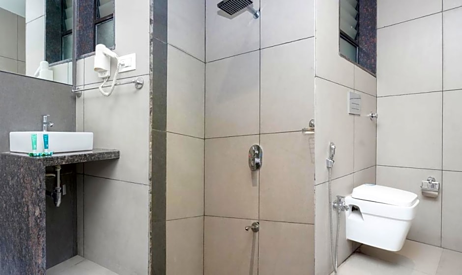 Shri Vitthal Mangalam - Hotel in Satara