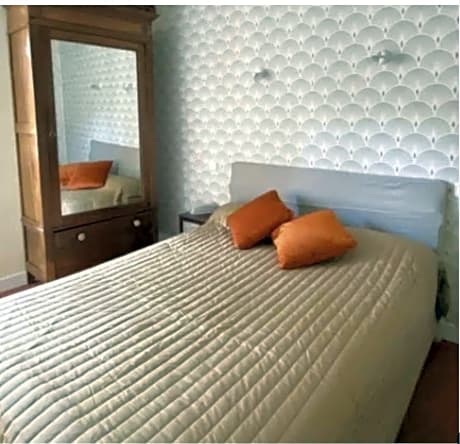 Single Room with Private Bathroom