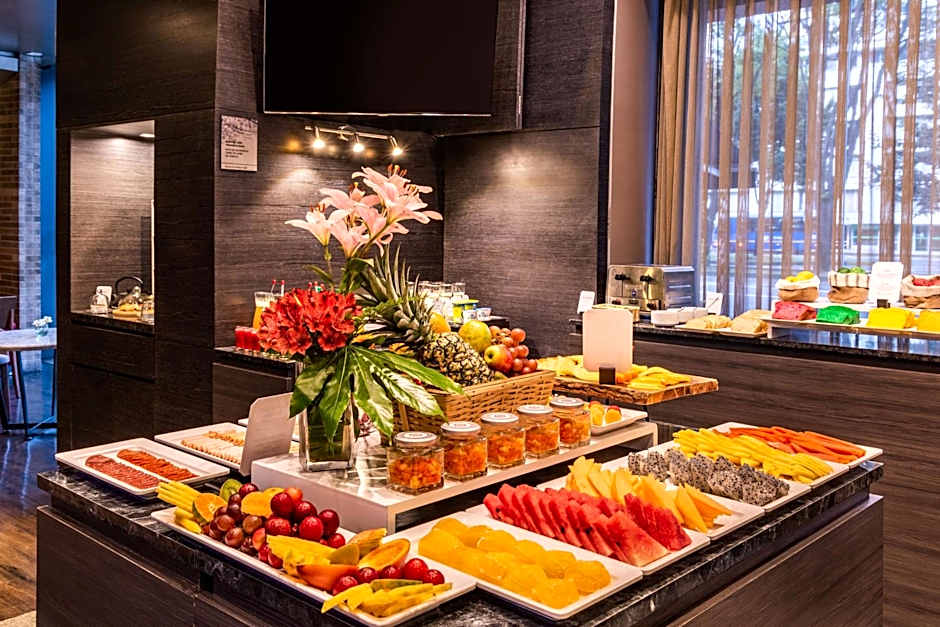 NH Collection Bogota Terra 100 Royal