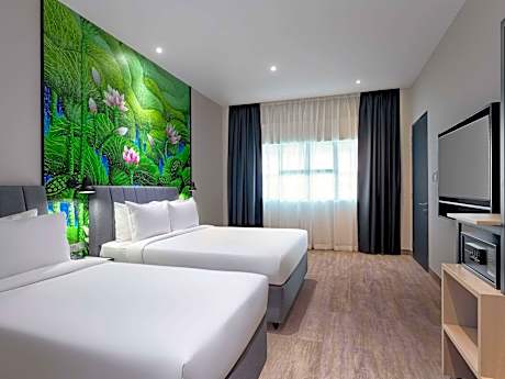 Family Room with One Queen and One Single Bed