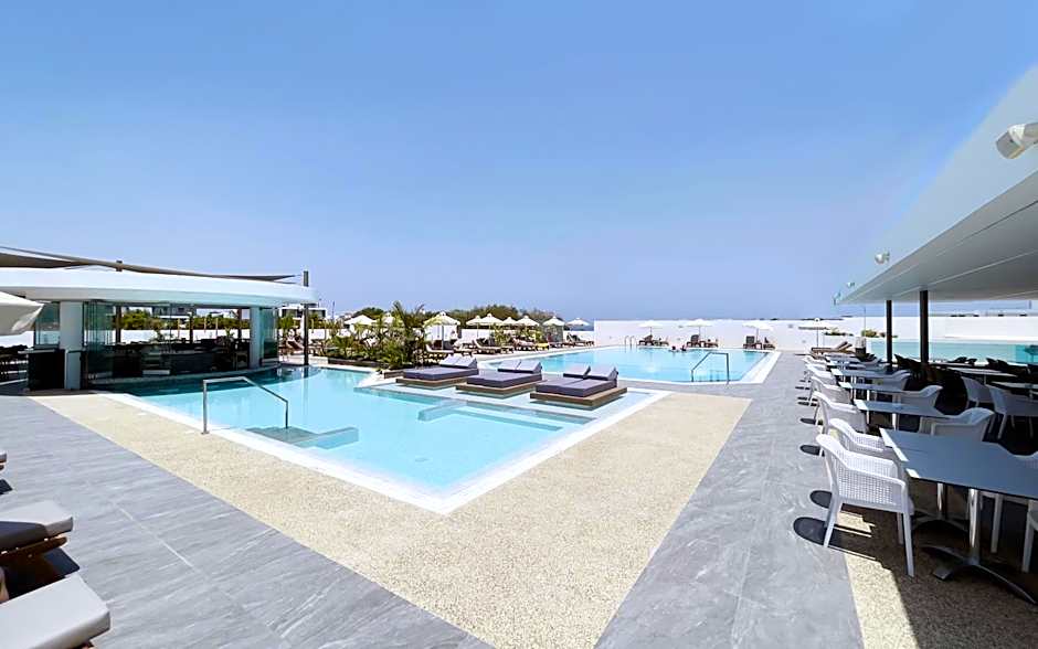 Kapetanios Bay Hotel Protaras