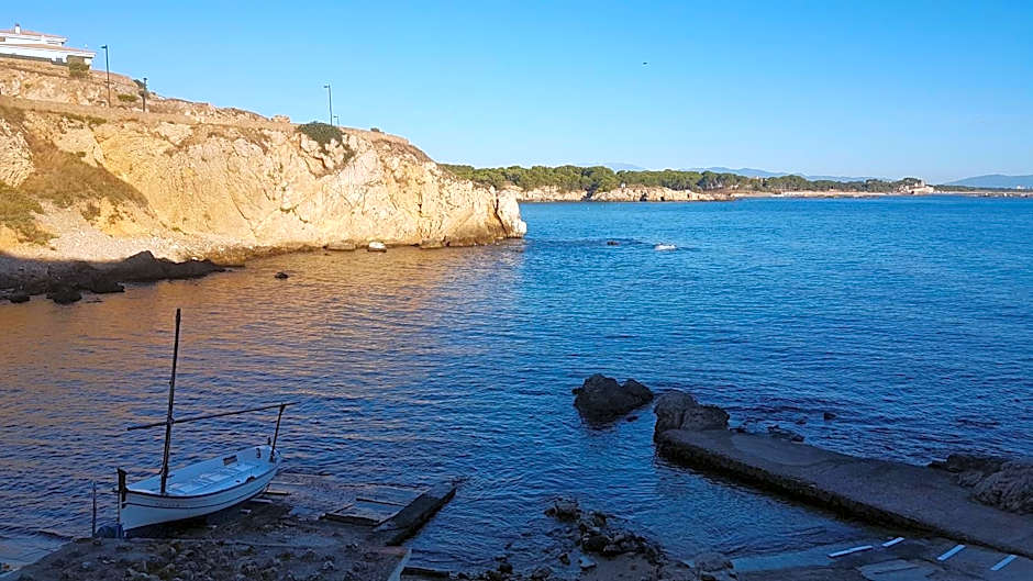 Aparthotel El Cargol