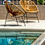 Bitzaro Grande Hotel & Suites