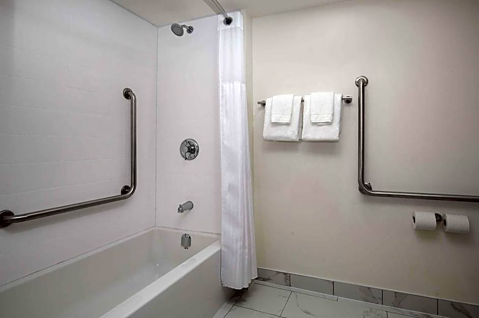 Spark by Hilton Brockville