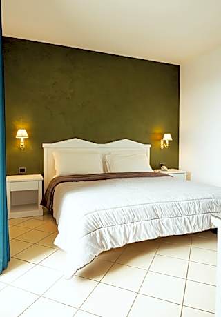 Quadruple Room with Balcony