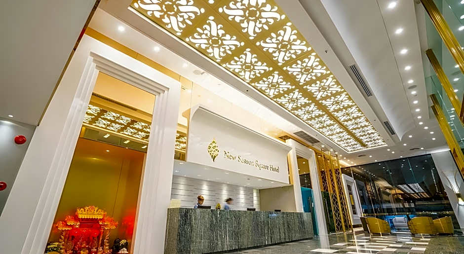 New Season Square Hotel