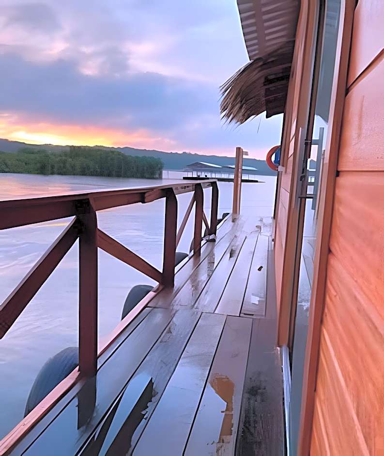 Casa Flutuante - Experiência única