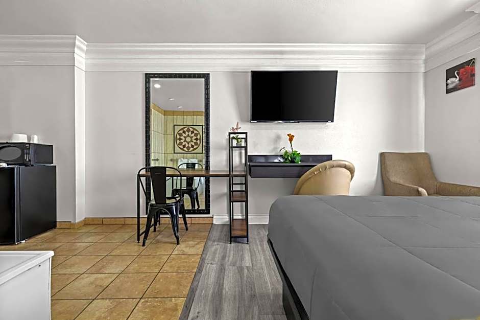 Rodeway Inn Santa Ana - Garden Grove